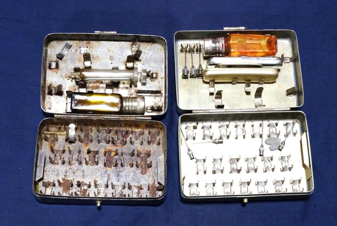 旧日本陸軍衛生兵復員時の貴重な資料品