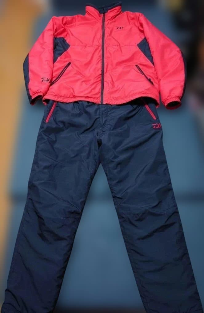 【DAIWA】ミドラーウェア 上下セット2XLサイズ 赤/黒