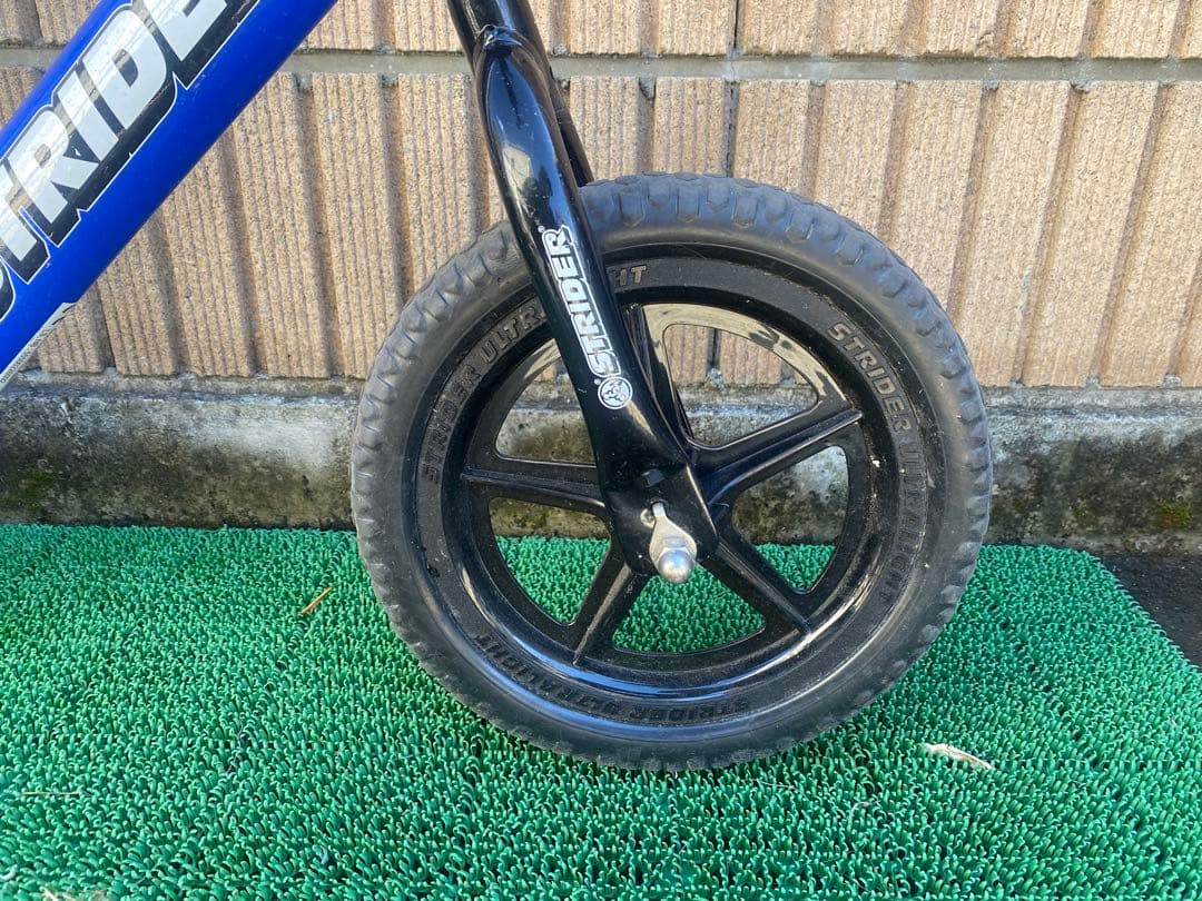 ストライダー STRIDER バランスバイク 12インチ 青