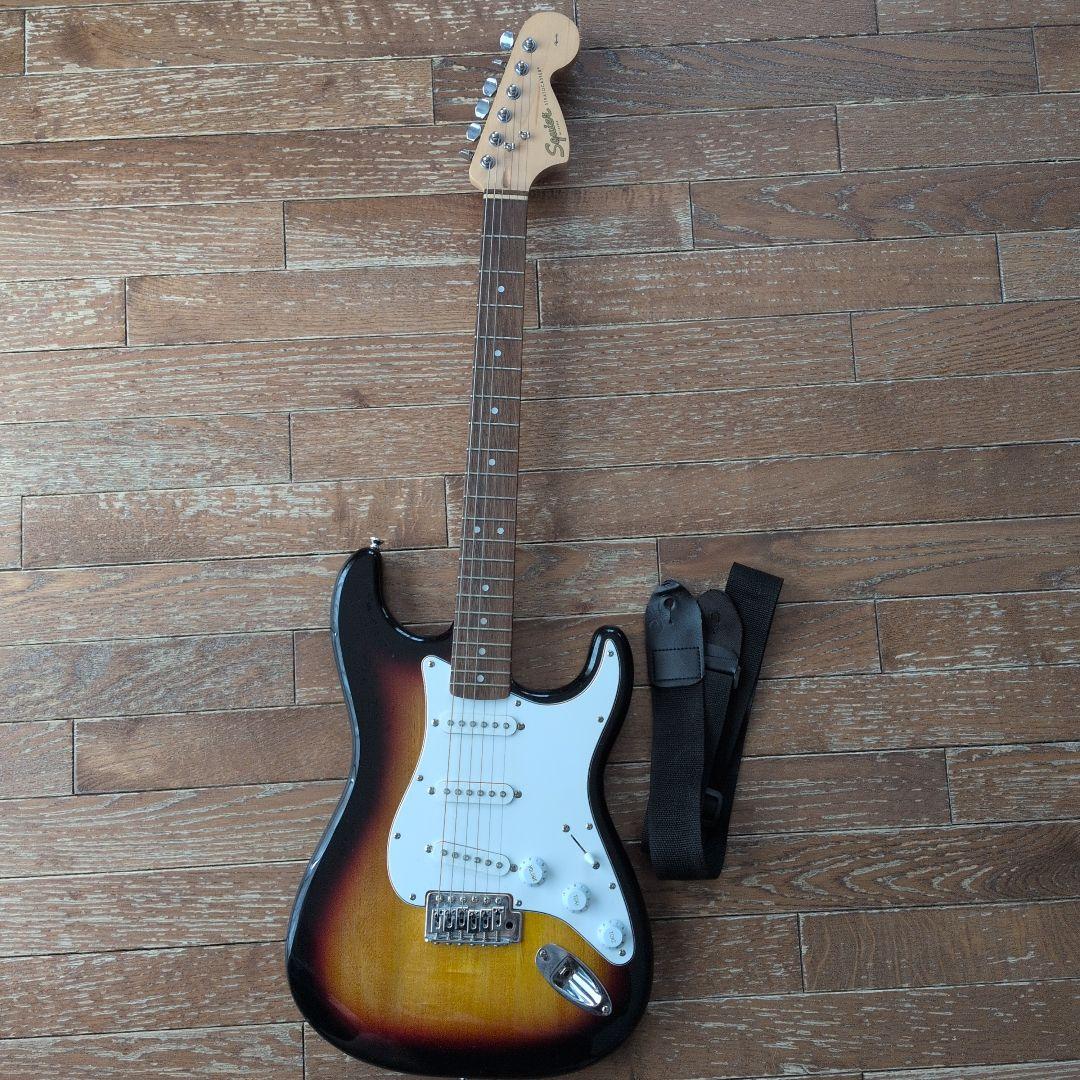 Squier Stratocaster エレキギター