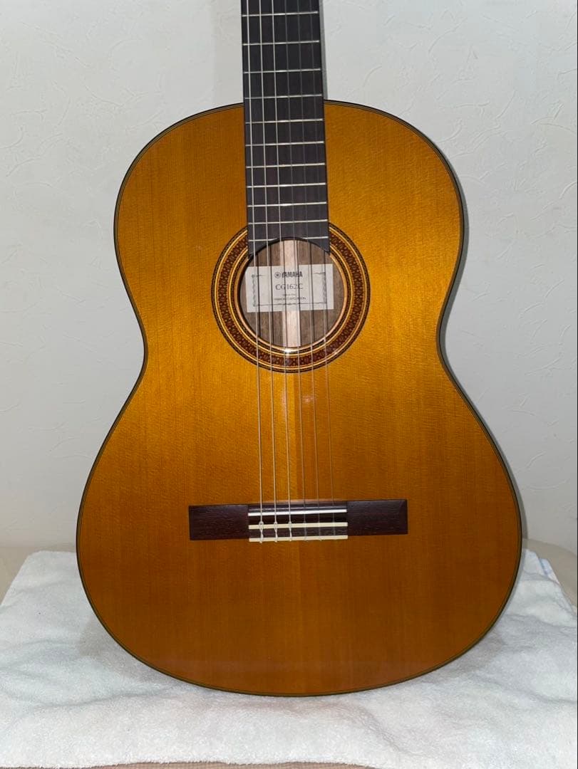 ⭐︎新品未使用⭐︎ ヤマハ　クラシックギター CG162C