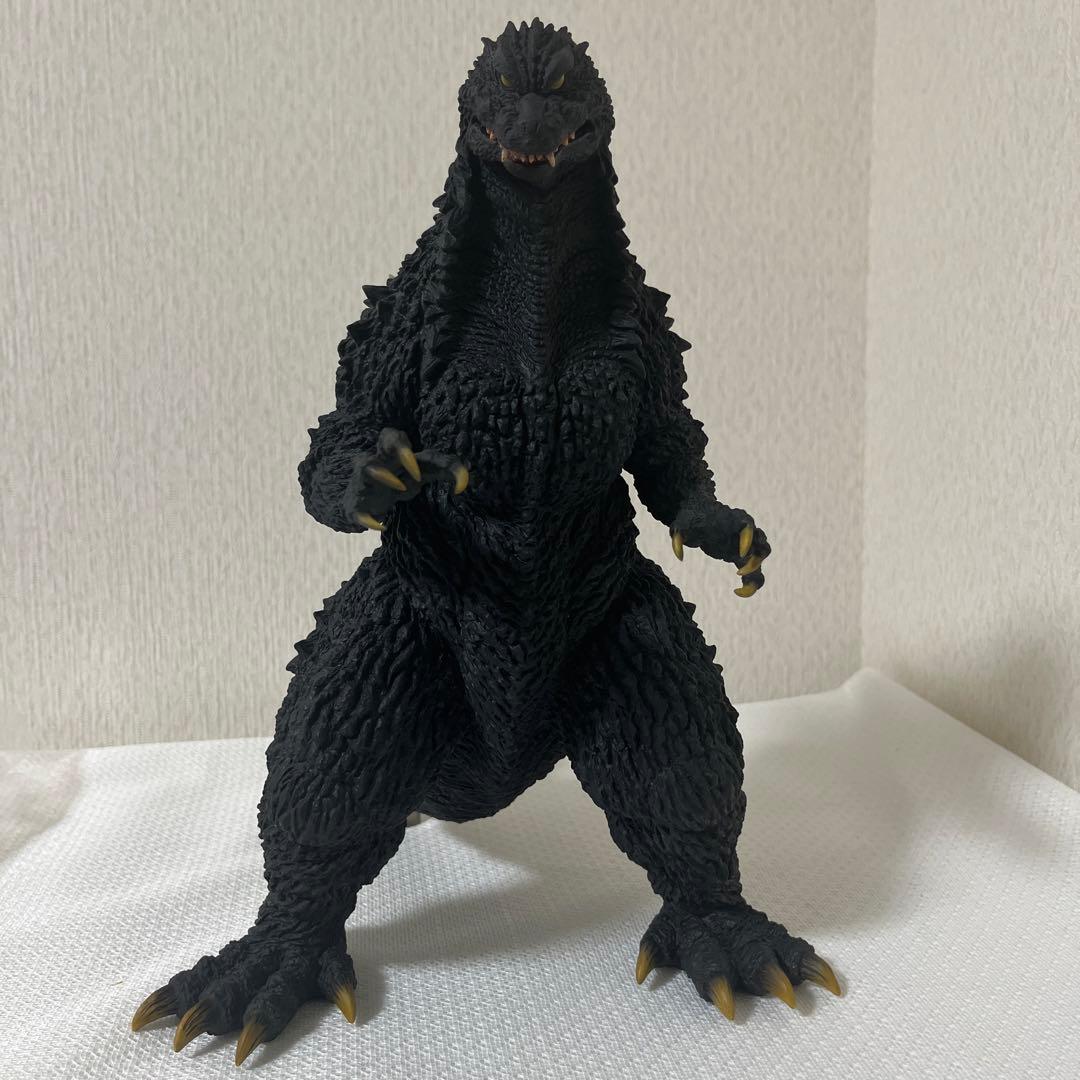 ゴジラ　フィギュア　ゴジラ2002 嵐の中の攻防　酒井ゆうじ造形コレクション
