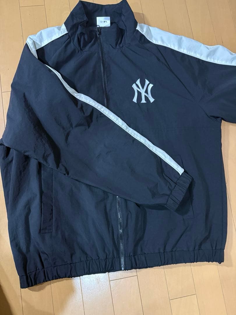 値下げ 美品 ニューヨーク・ヤンキース ジャージ上下セット L 黒