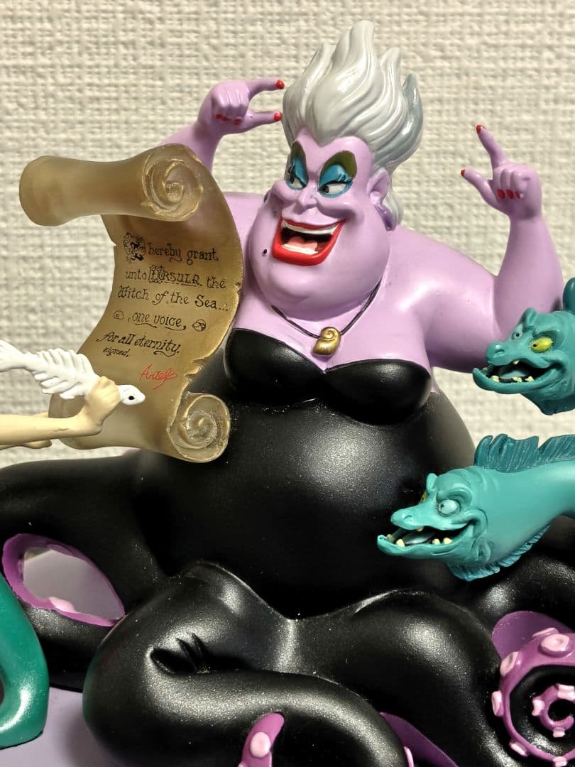 アリエルLEDライトフィギュア　置物