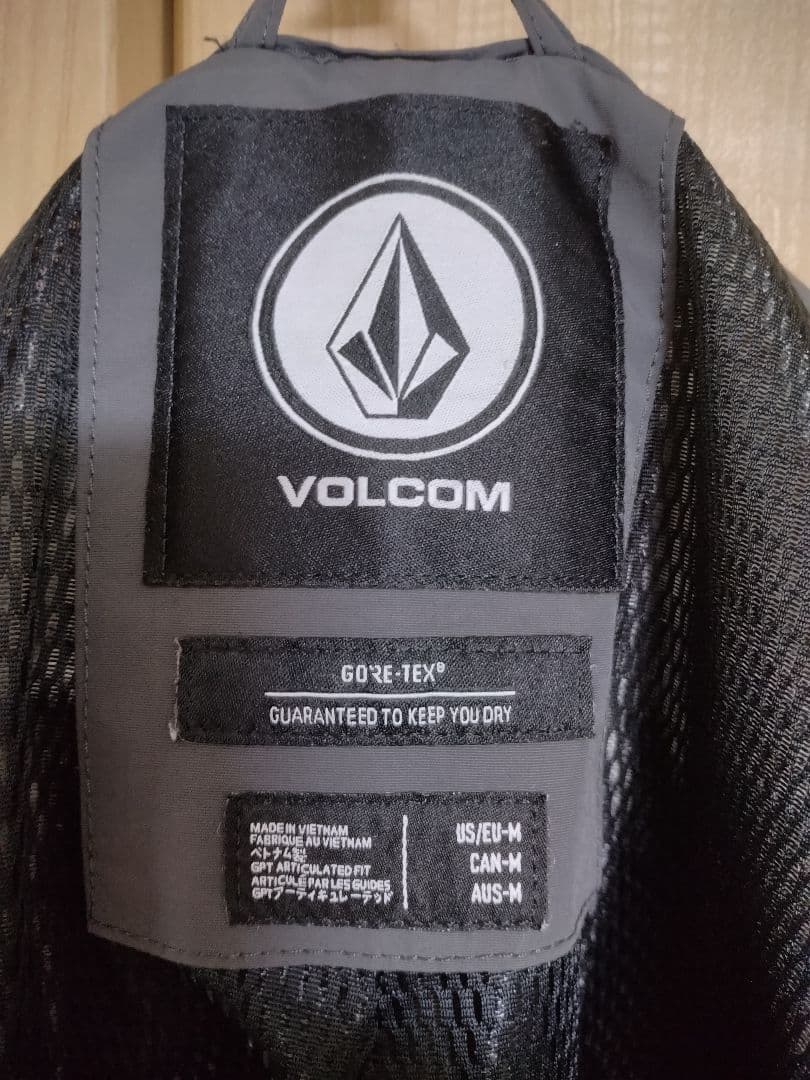 volcom gore-tex 上下セット 即決オマケ付き