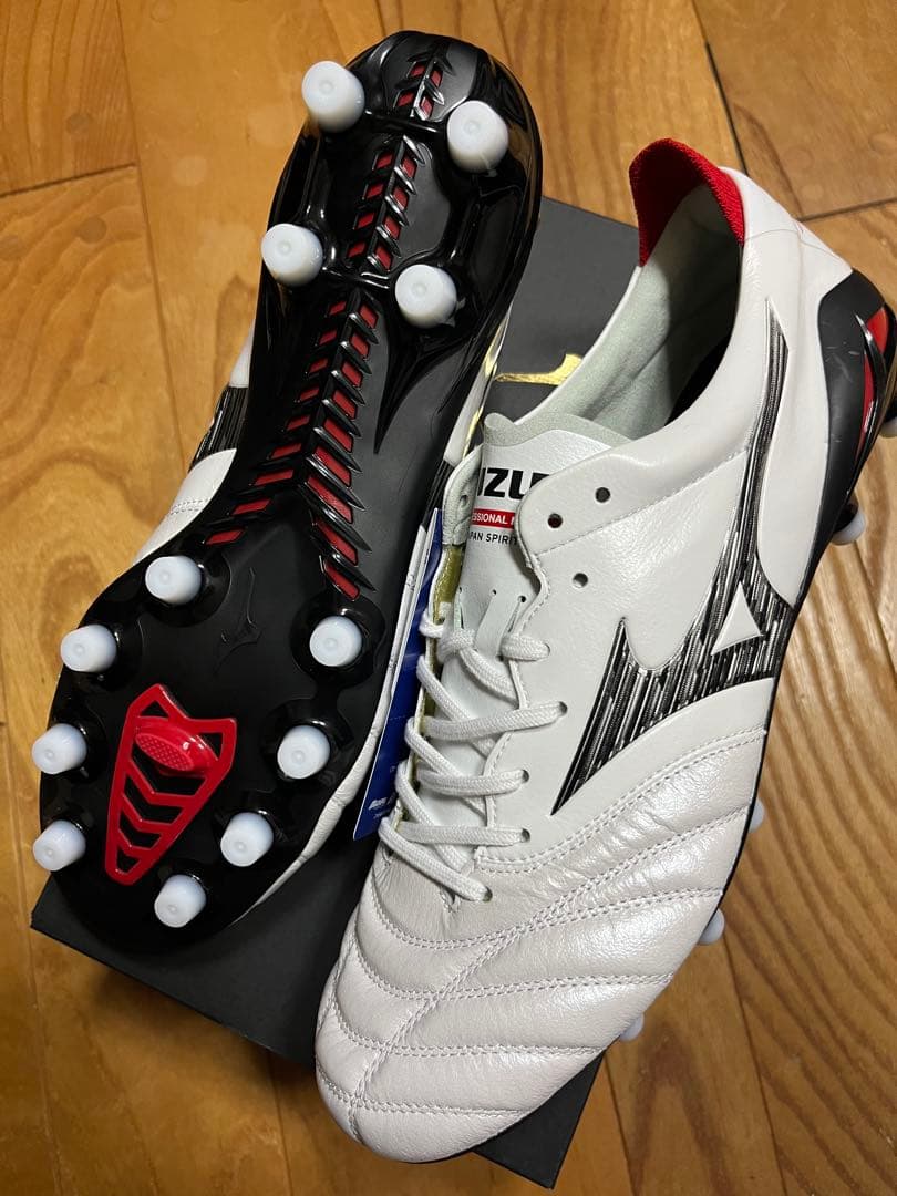 新品　超大特価　ミズノ　モレリア ネオ4 JAPAN 25.5cm