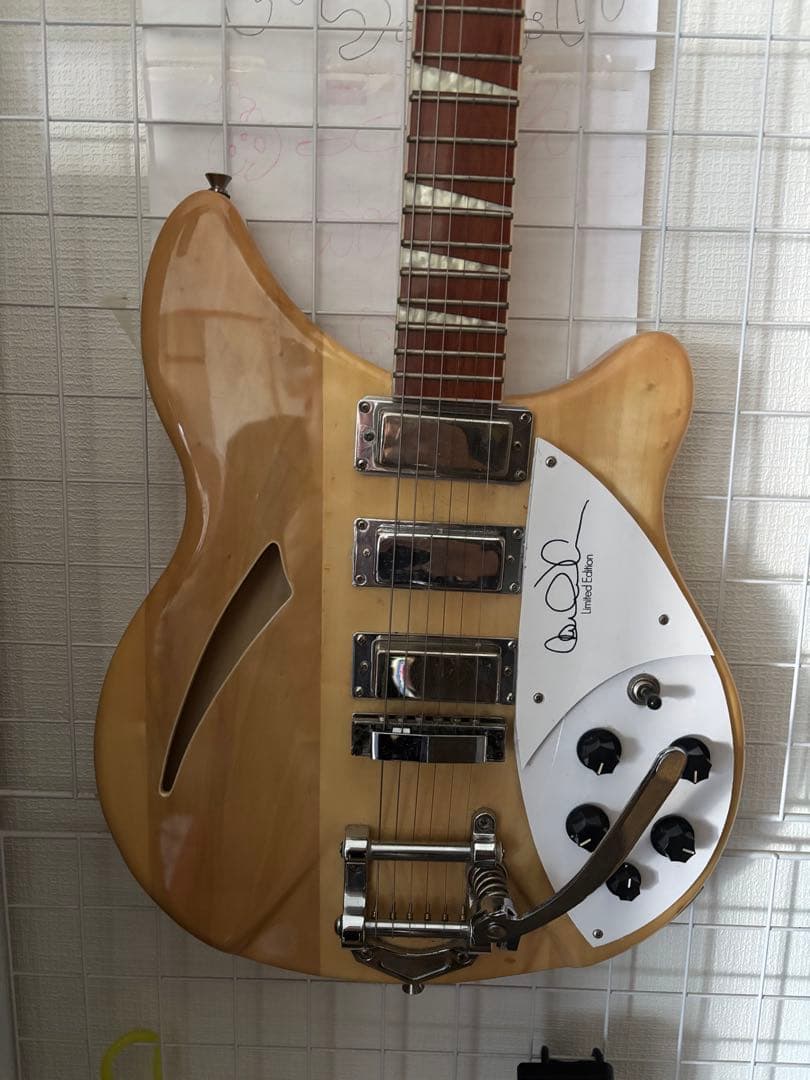 Rickenbacker 360タイプ　ナチュラルウッド