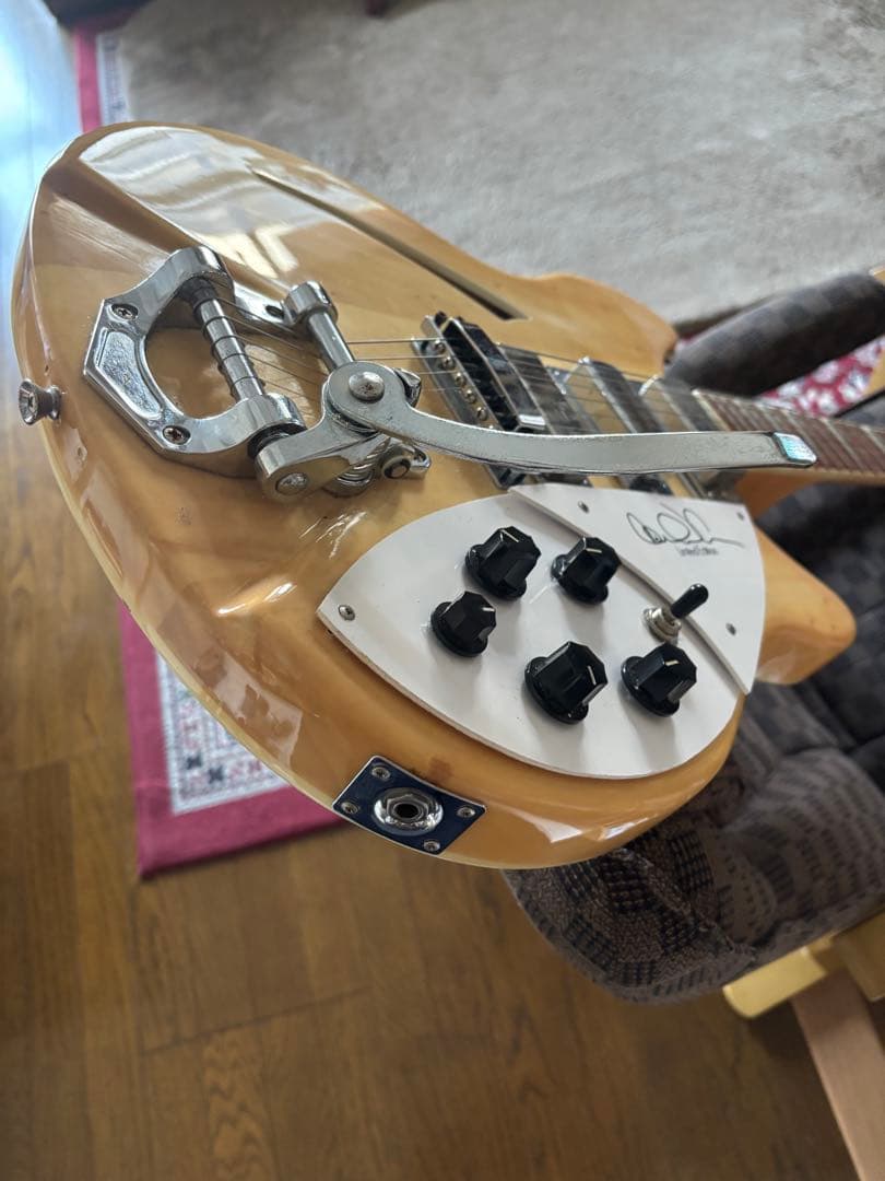 Rickenbacker 360タイプ　ナチュラルウッド