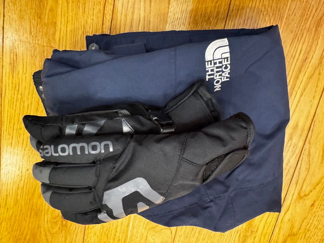 The North Face 子ども用スキーウェア ネイビー　おまけグローブ付き