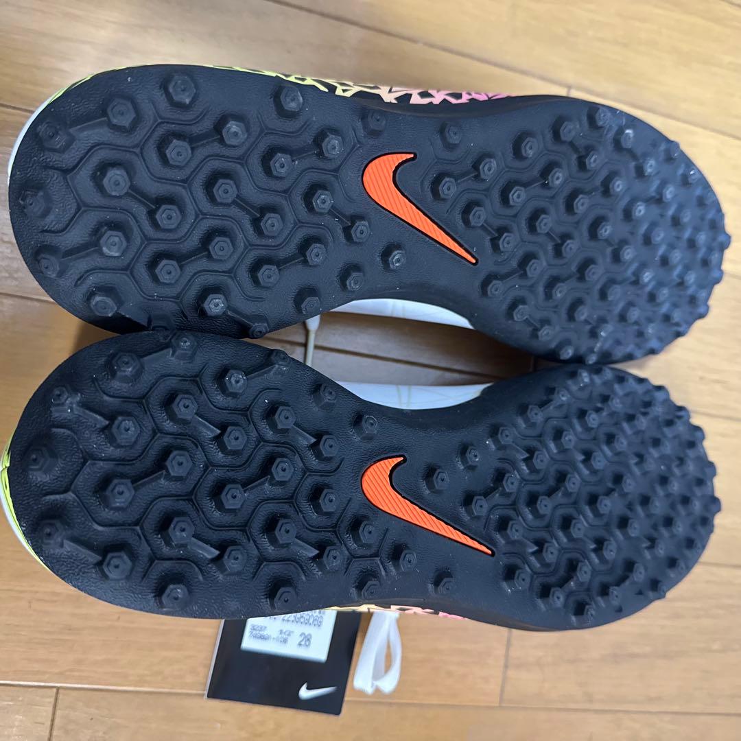 ナイキ　ハイパーヴェノム　フェイドⅡ 激レア