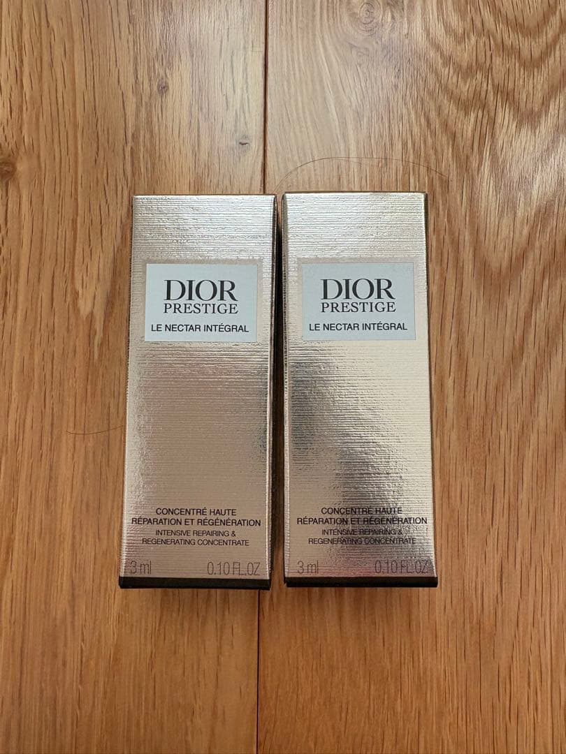 DIOR ユイルネクターアンテグラールとノベルティ