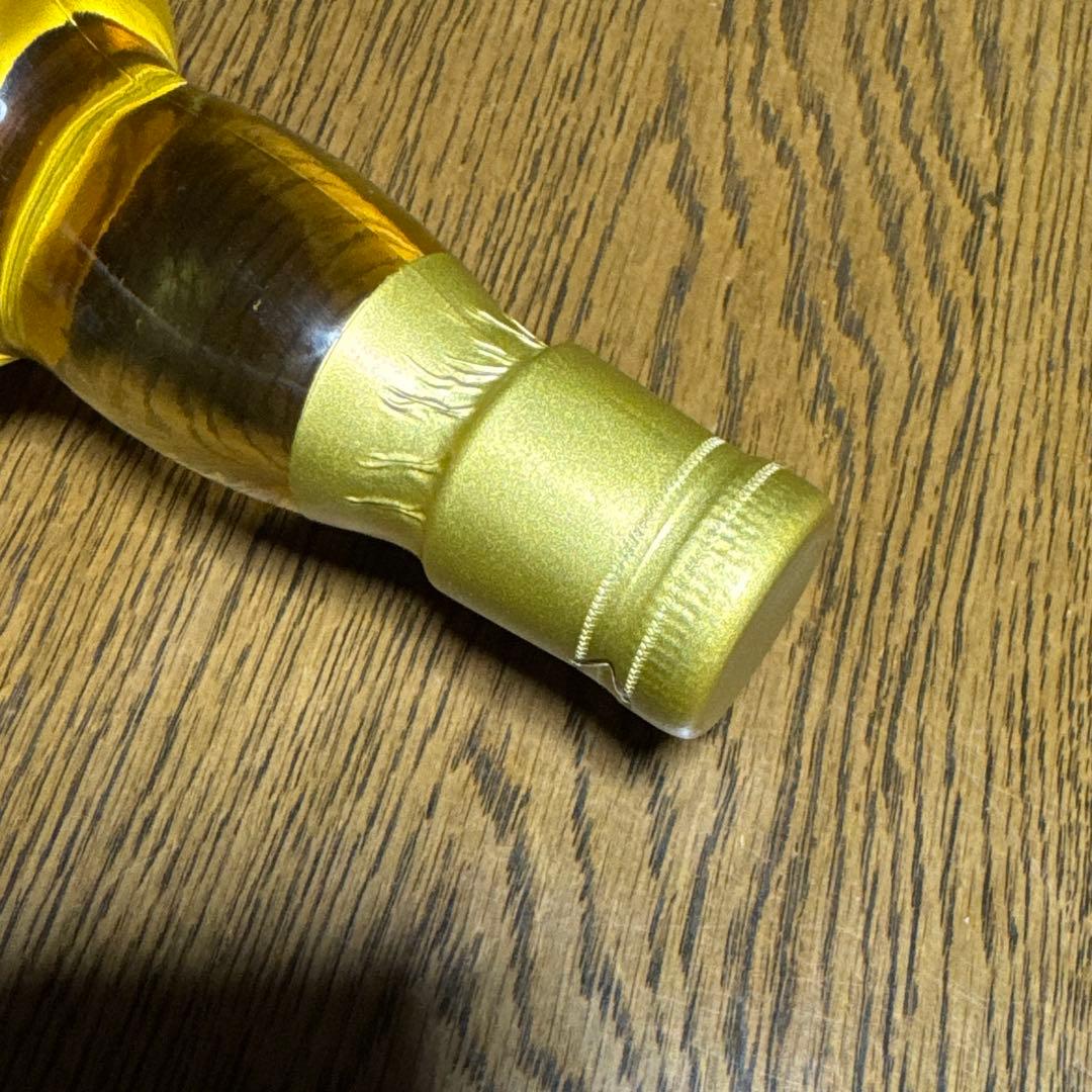 サントリー傘下　クーリー蒸留所　ギャラリーフェイク2002 ウイスキー　小学館