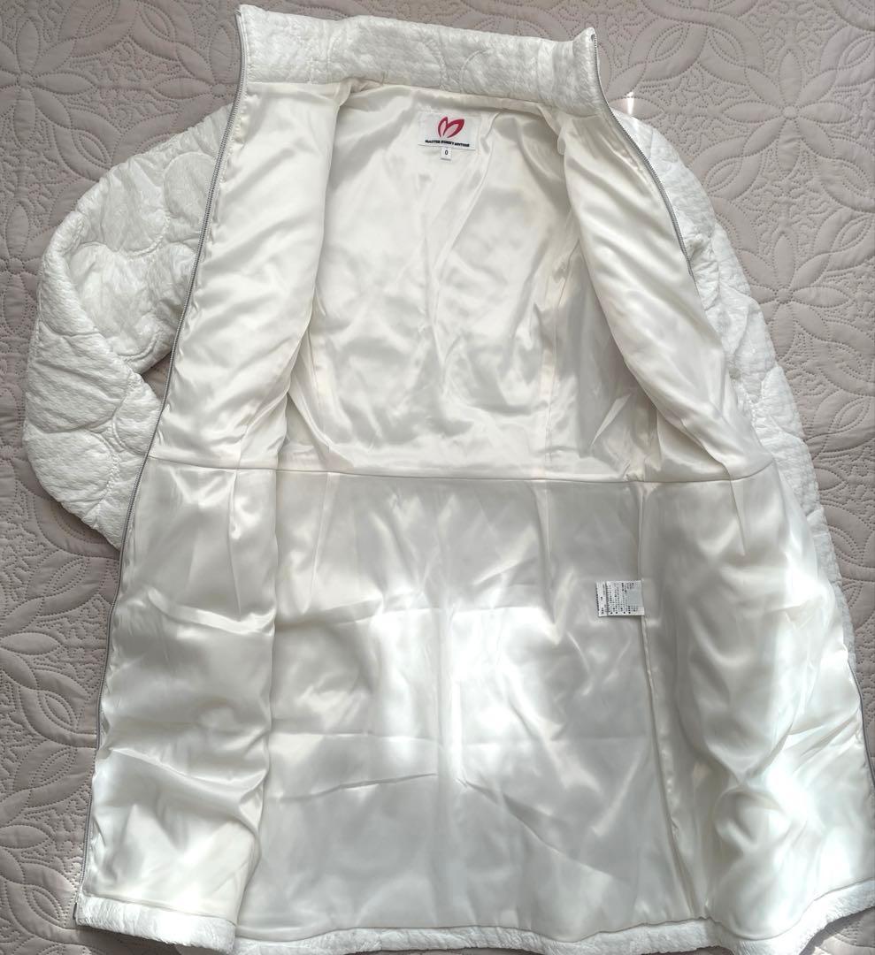 MASTER BUNNY EDITION ゴルフウエア　中綿ワンピースコート白