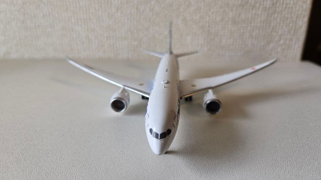 ANA 787-8 特別塗装 JA814A 1:400