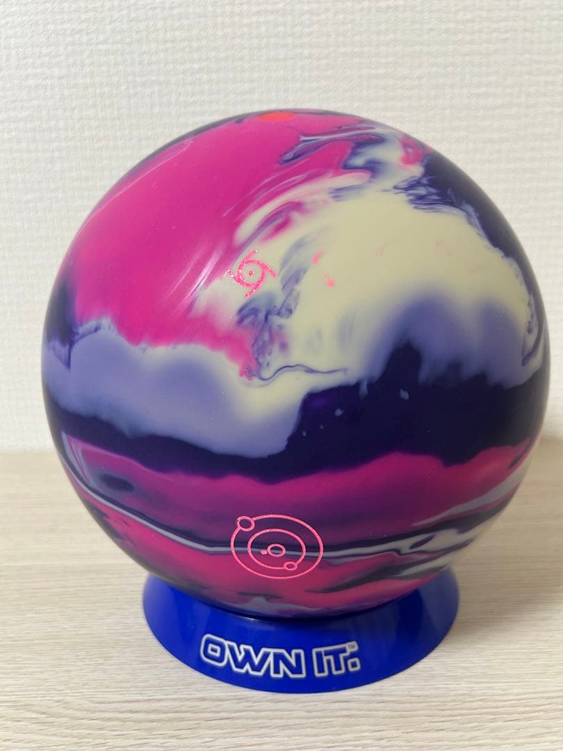 ボウリング　アイオンマックス(15ポンド新品)