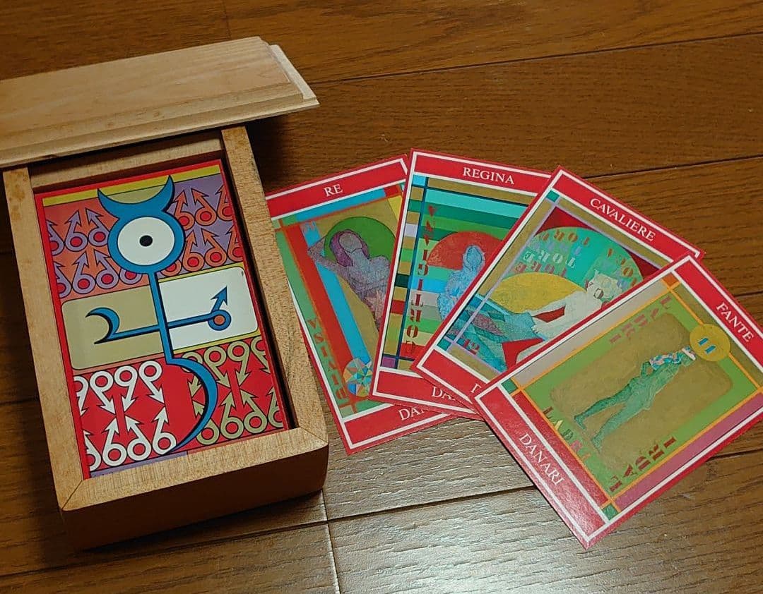 Tarot of Andrea Picini アンドレア・ピチー二  サイン入り