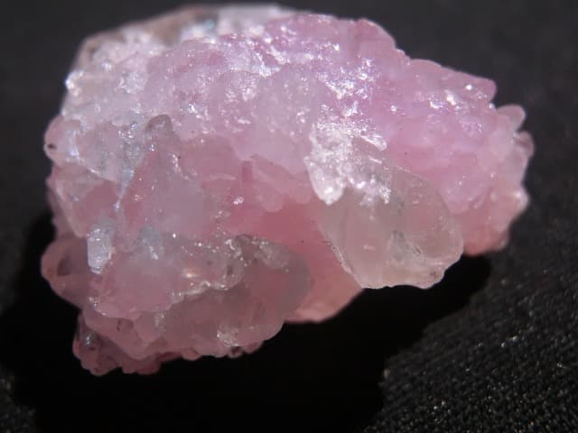 【ローズクォーツ クラスター 】希少 結晶 原石