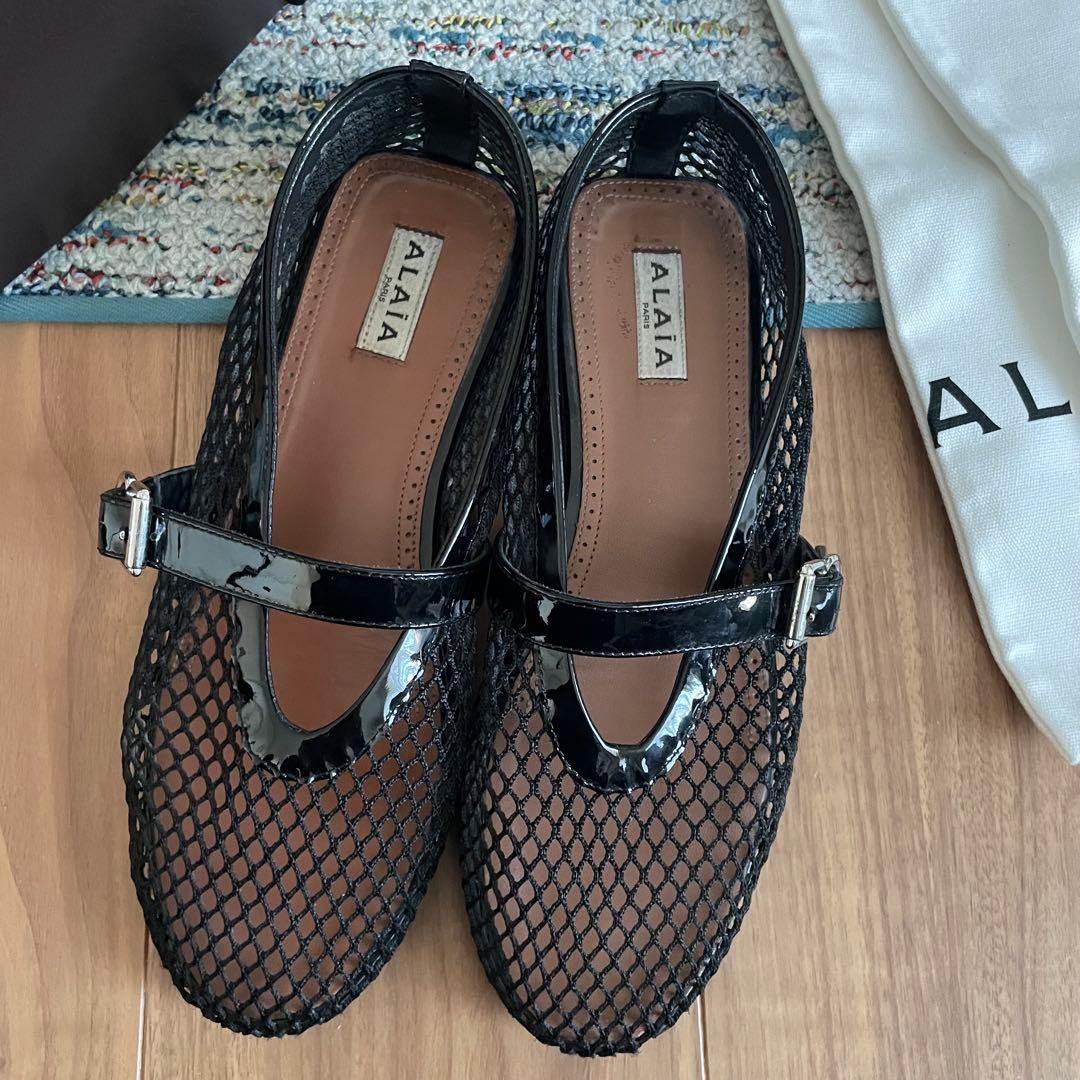 美品　Alaia バレエシューズ　ブラック　38.5 箱、袋付