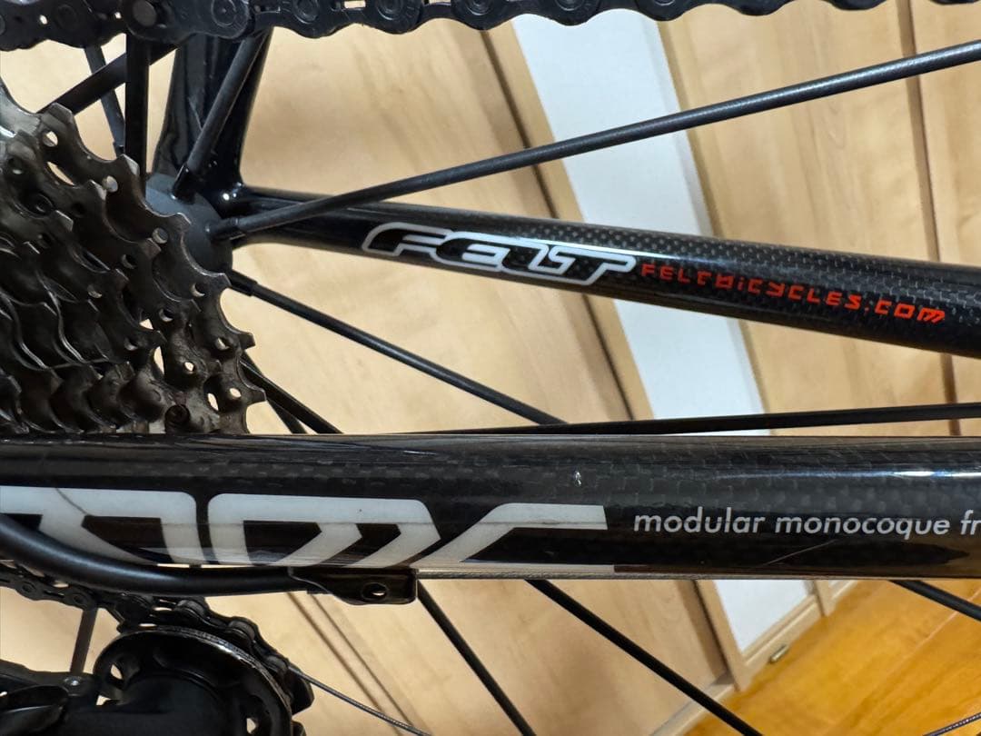 ぴこぴこFELT B10 トライアスロンバイク カーボン
