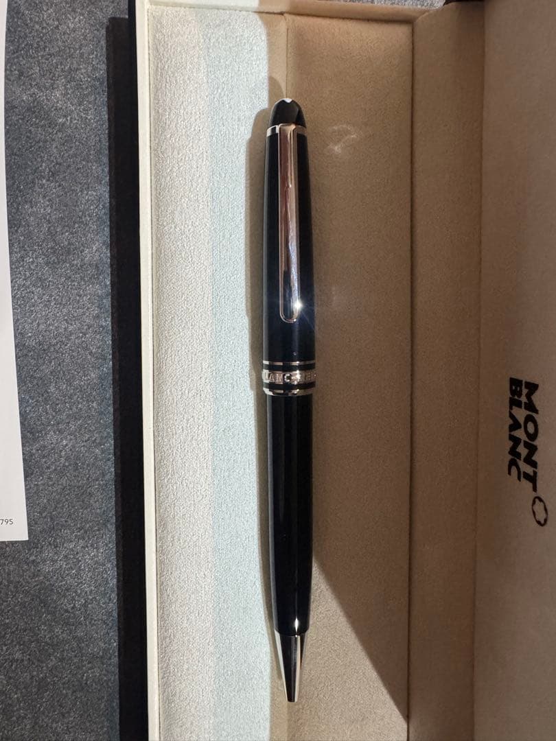 新品　MONTBLANCマイスターシュテック P164 MB2866