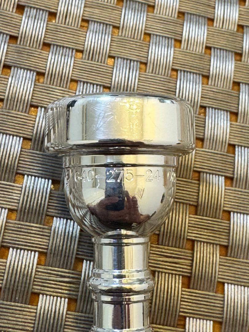 パーク640-275-24 Orchestral Vトランペットマウスピース