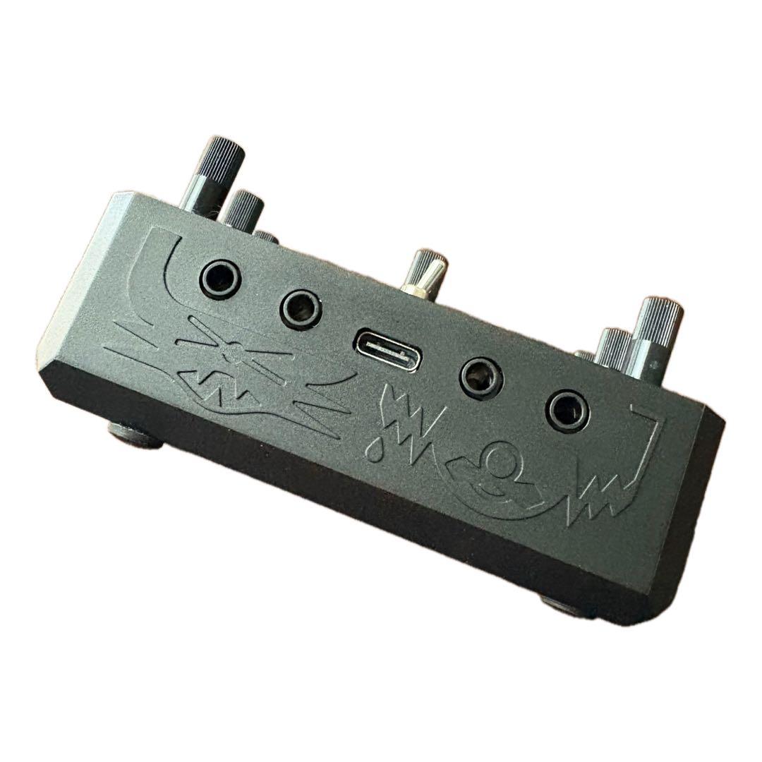 鍵盤楽器 Bastl Instruments KASTLE 2 WAVE BARD