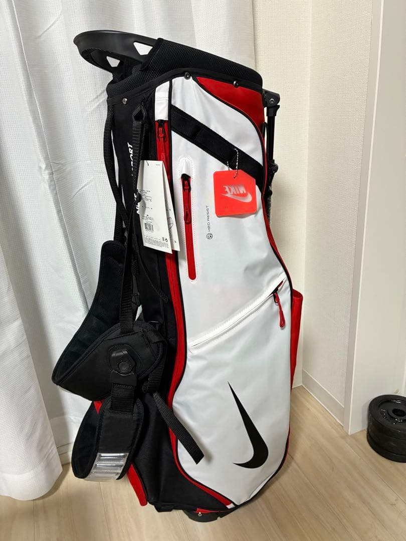 ナイキ【新品】キャディバッグ白黒赤