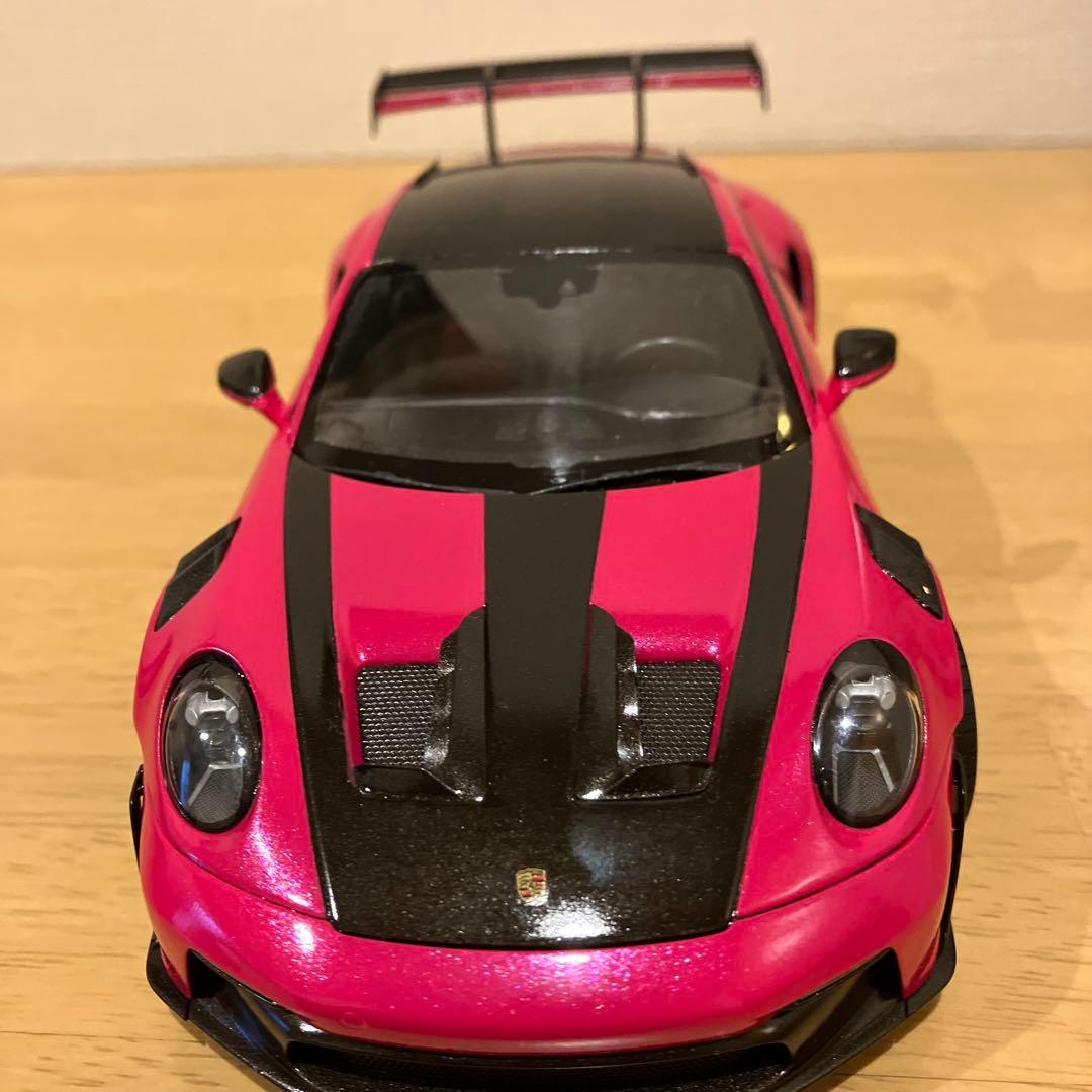 タミヤ　1/24ポルシェ911GT3 RS 塗装済み完成品
