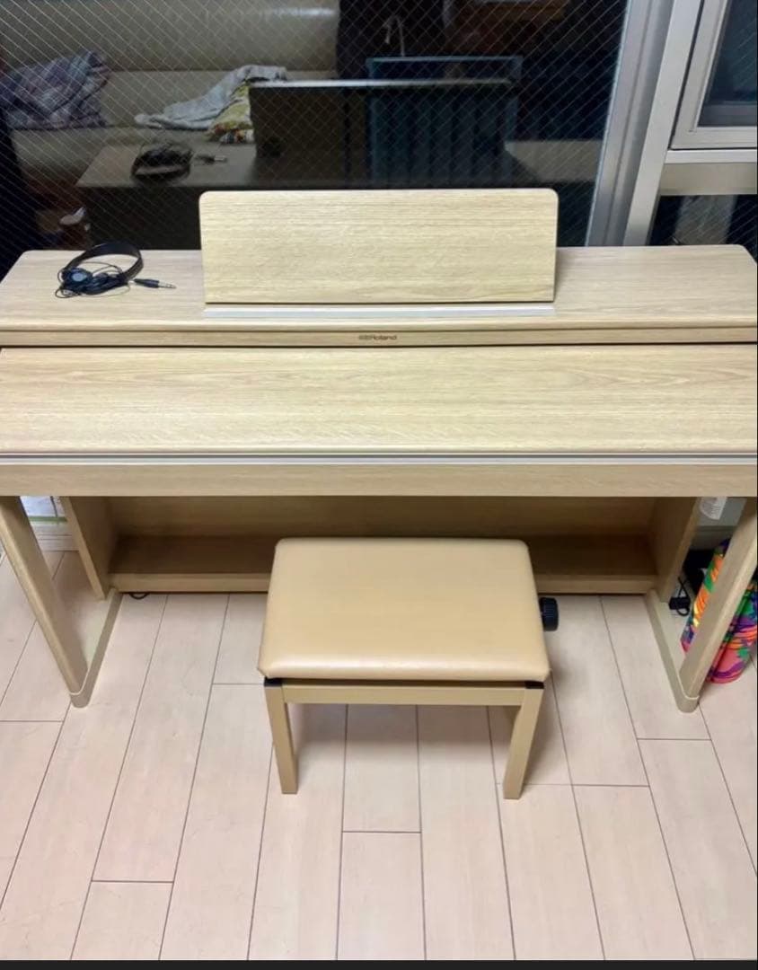 Roland RP701 LA 2023年製電子ピアノ期間限定価格