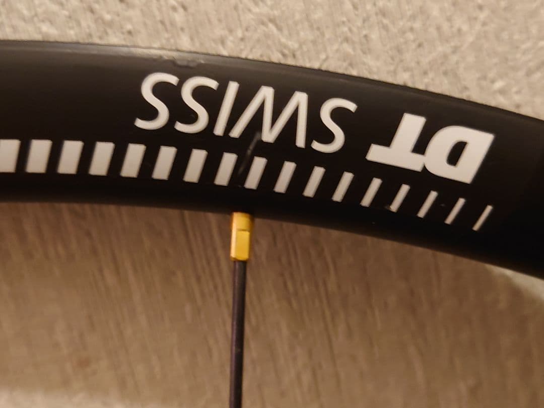 DT SWISS R460db 700C 28H 手組み ホイールセット