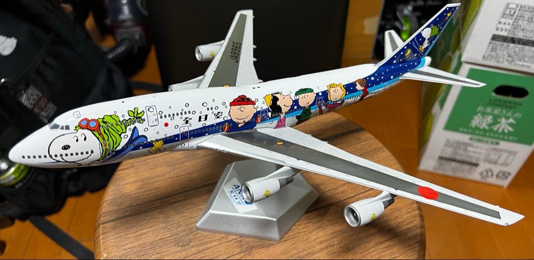 航空機・ヘリコプター SQ wings Boeing747-400 JA8965 1:200