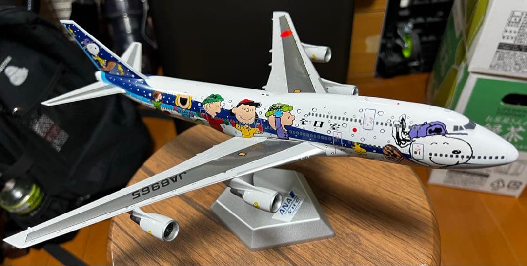 航空機・ヘリコプター SQ wings Boeing747-400 JA8965 1:200