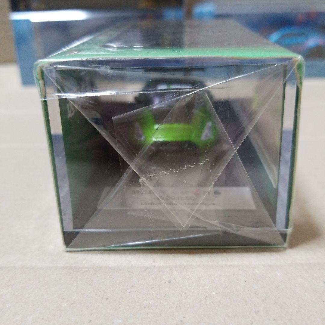 ミニカー 1/64 MCE GT-R R35