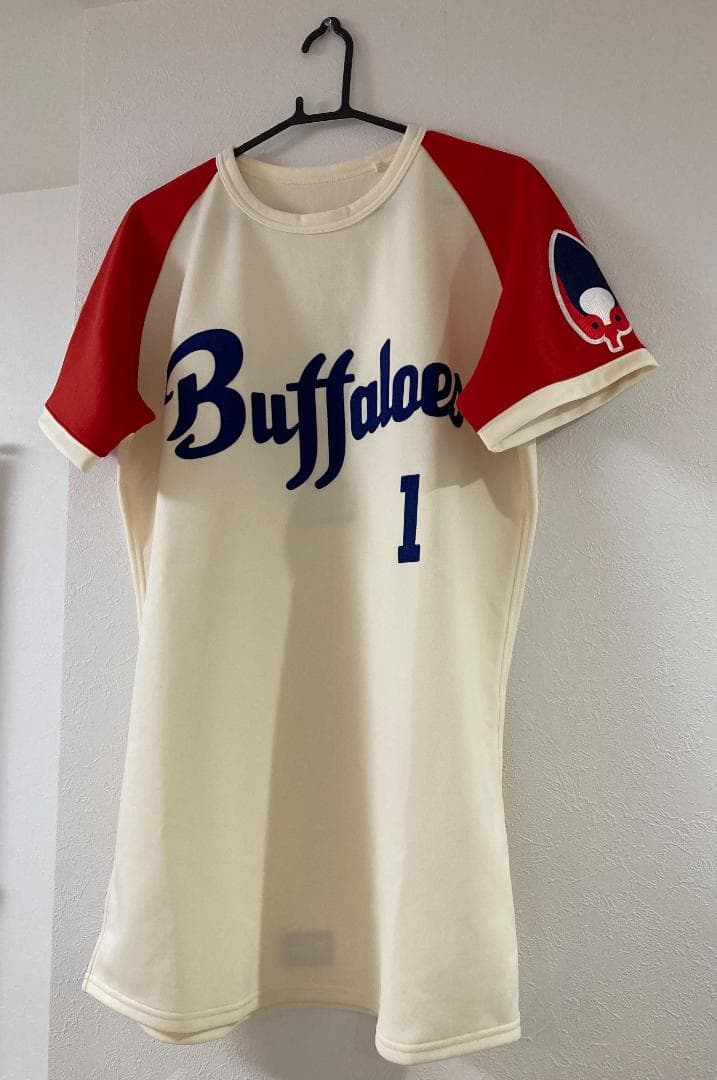 近鉄バファローズ　鈴木啓示 選手　背番号１　ユニフォーム