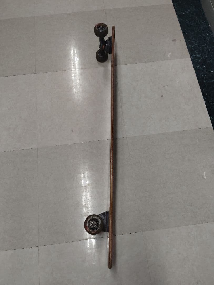 ロングスケートボード