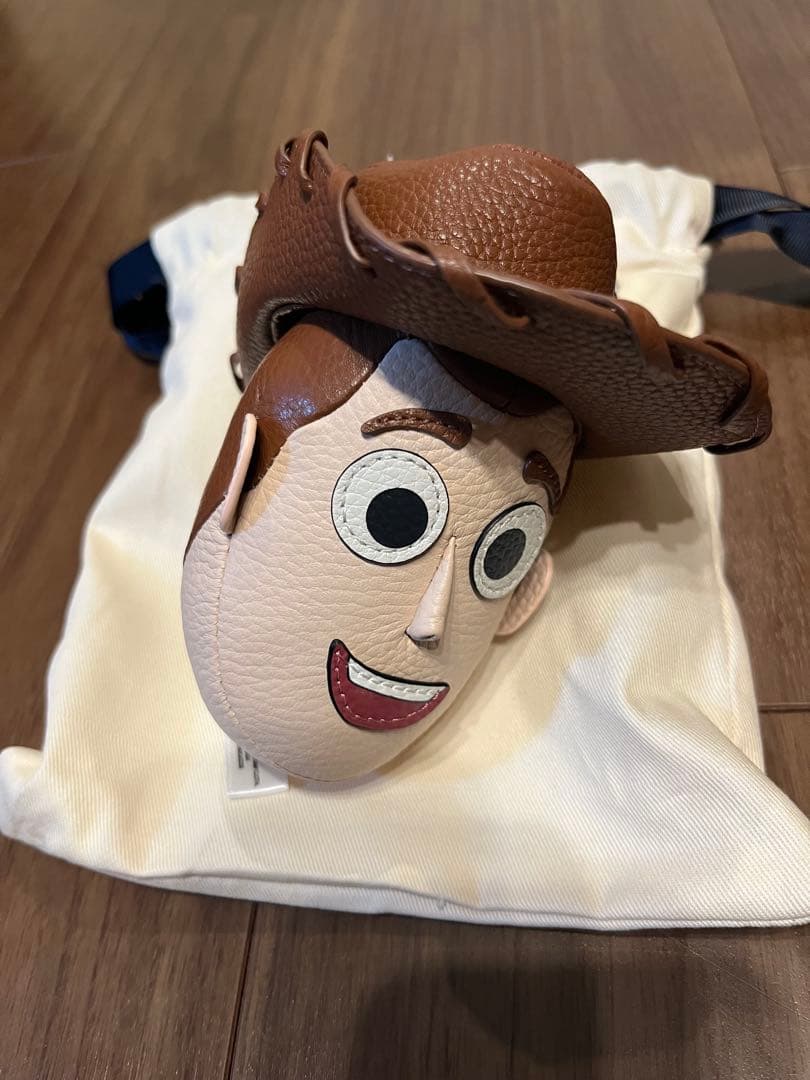 KITH ディズニー・ピクサー ウッディ キーホルダー