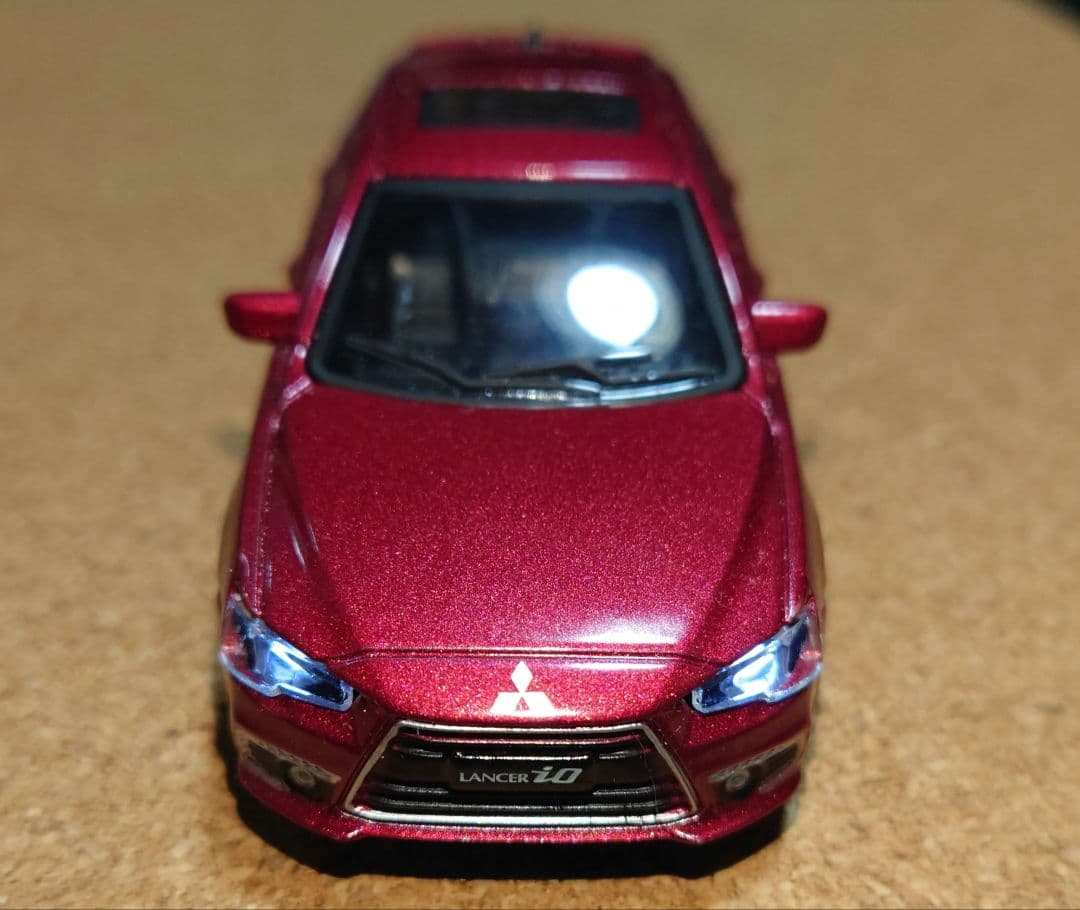 三菱海外仕様 ギャランフォルティス メタリックレッド ミニカー