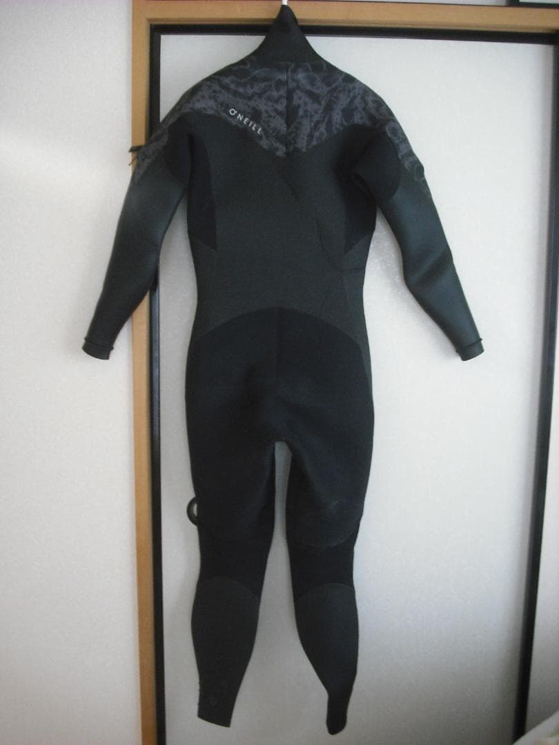 【程度良好】オニール（O'NEIL)　セミドライウエットスーツ　M相当　5X3