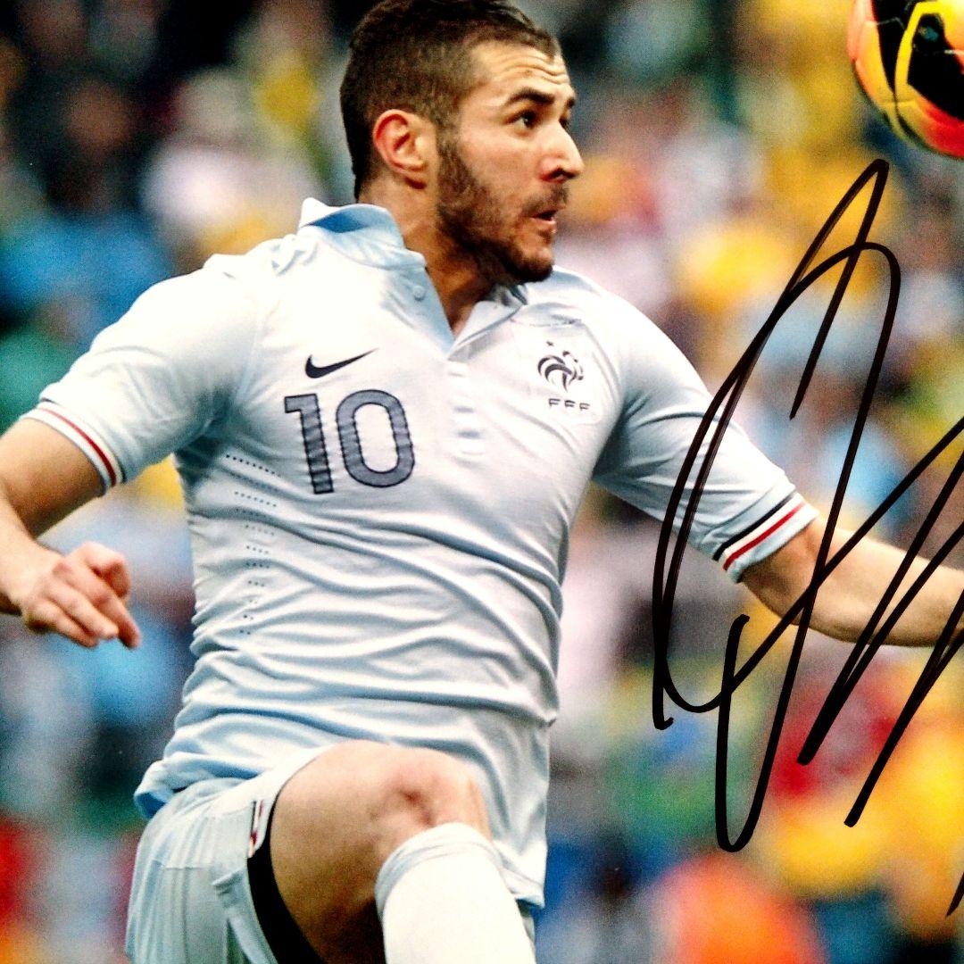 セール中…カリム・ベンゼマ直筆サイン入り超大型写真…Karim Benzema…