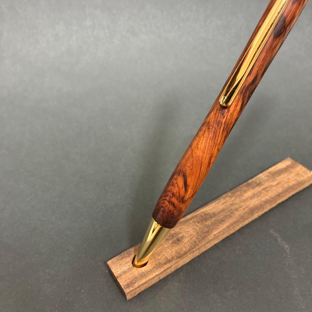 ハンドメイド木軸ボールペン　樹種《スネークウッド》　＊超希少材