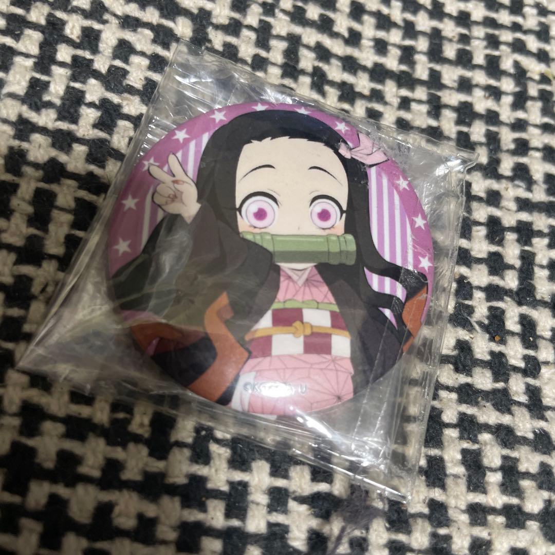 鬼滅の刃　海外限定　アニプレックス　缶バッジ　　レア 竈門 禰豆子