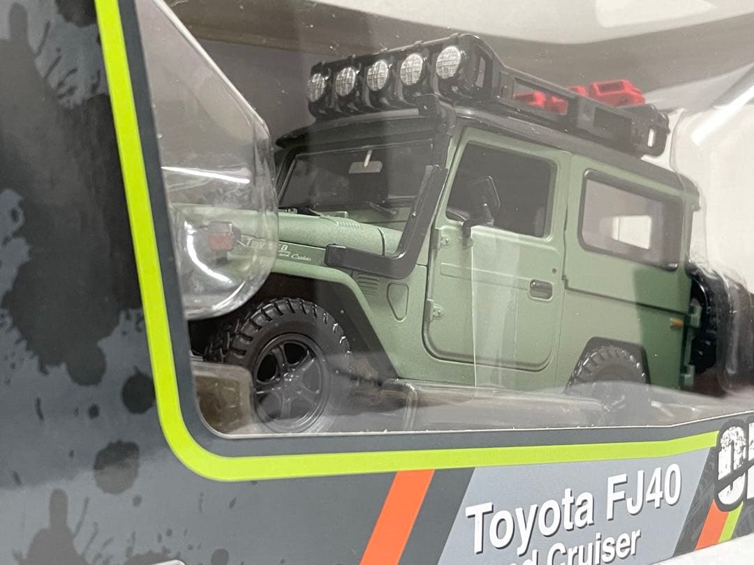 トヨタ FJ40 ランドクルーザー オフロード 1/24 モーターマックス