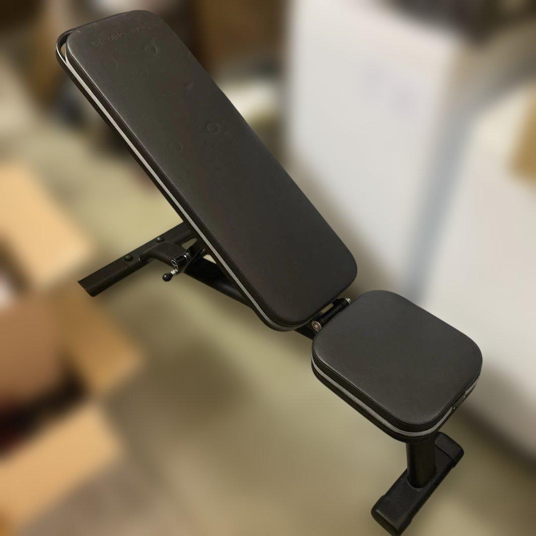 LEADING EDGE マルチポジションベンチ