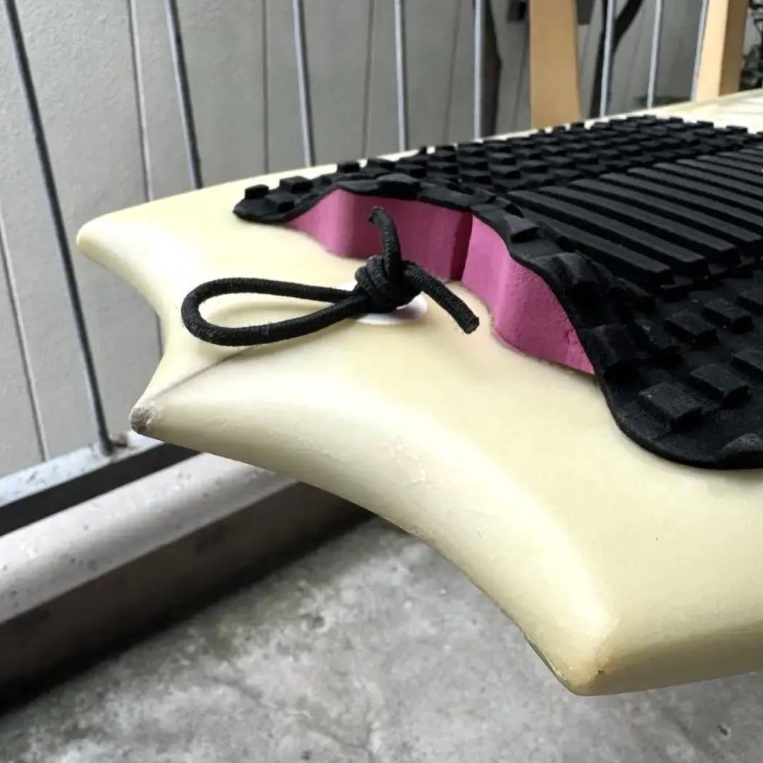 COLE 『Praying Mantis』ショートボード・フィン・ケースセット