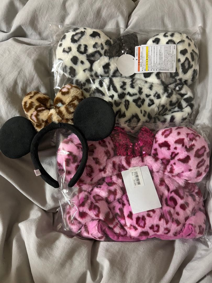 ディズニー　レオパードファンキャップとカチューシャ