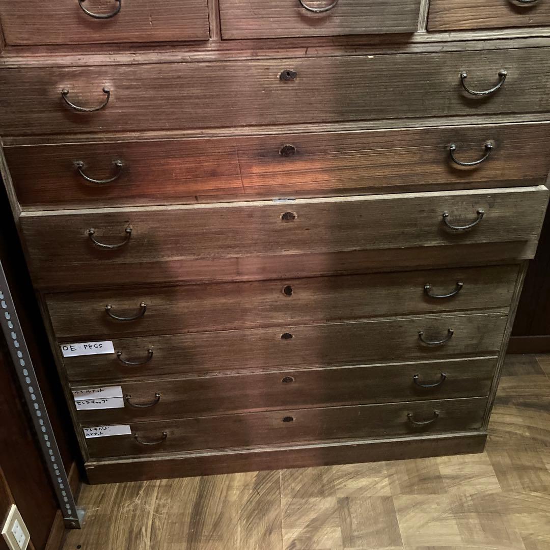 桐タンス　古家具　箪笥　テレビ台　チェスト　アンティーク　レトロ　古民家　岐阜