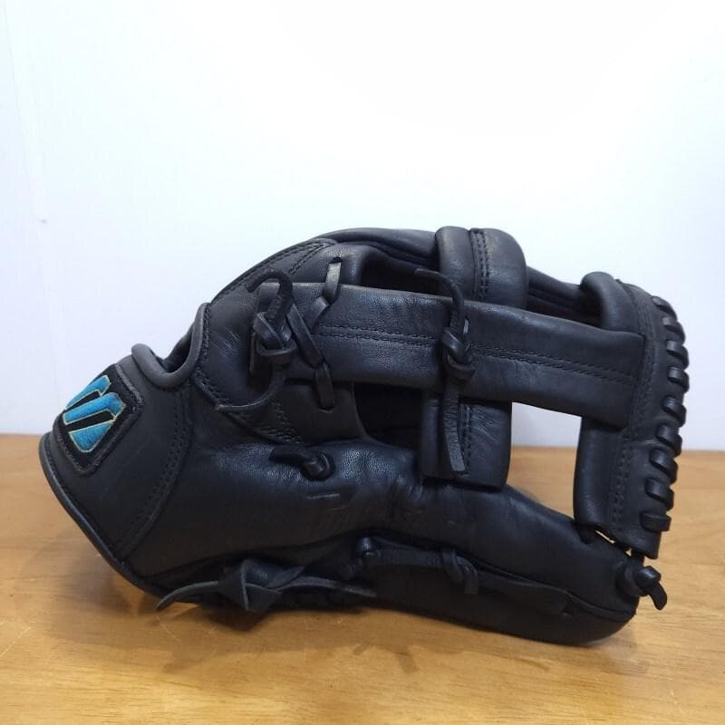 ミズノ MIZUNO 二岡モデル 巨人時代 Mマークラベル 内野用 軟式グローブ