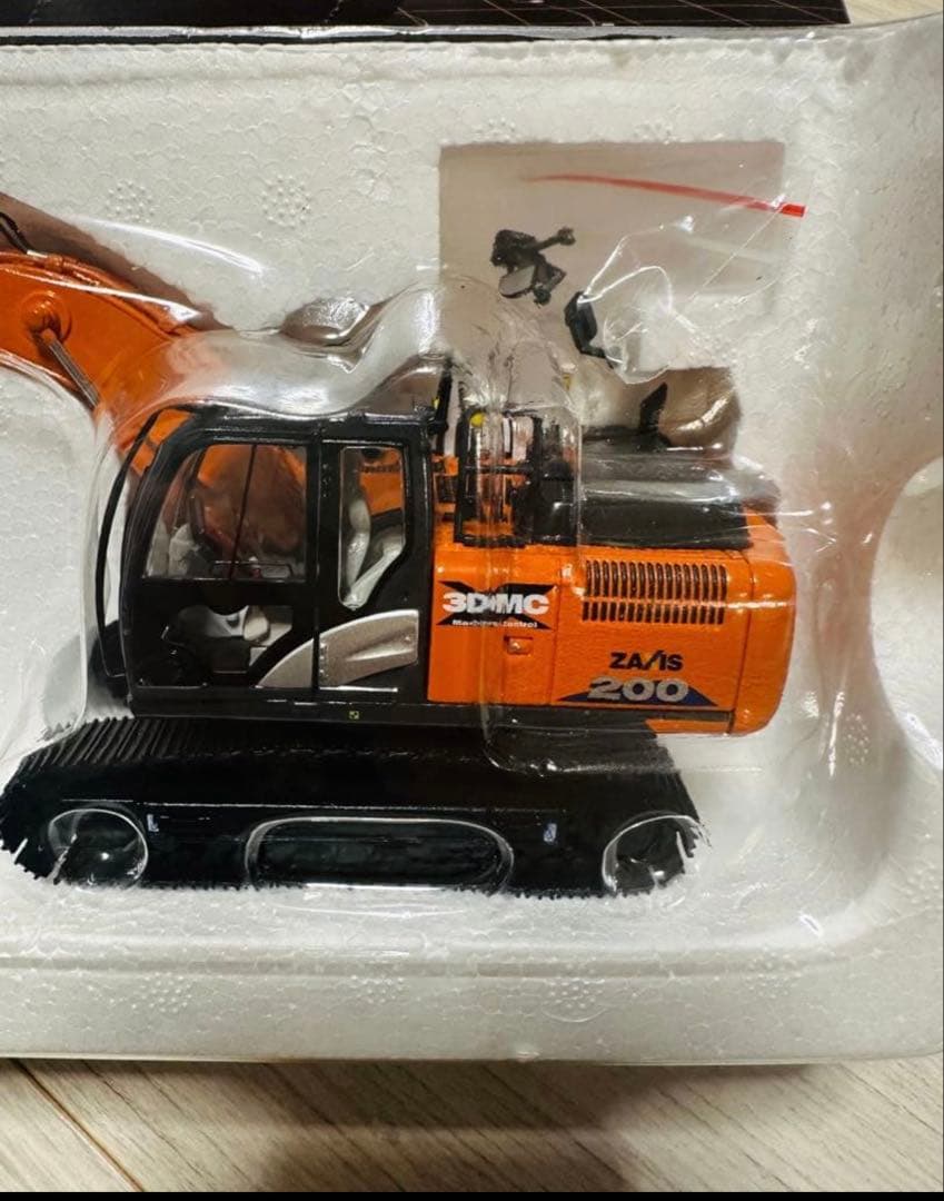 【新品未開封】ZAXIS200X-6 1/50 HITACHI