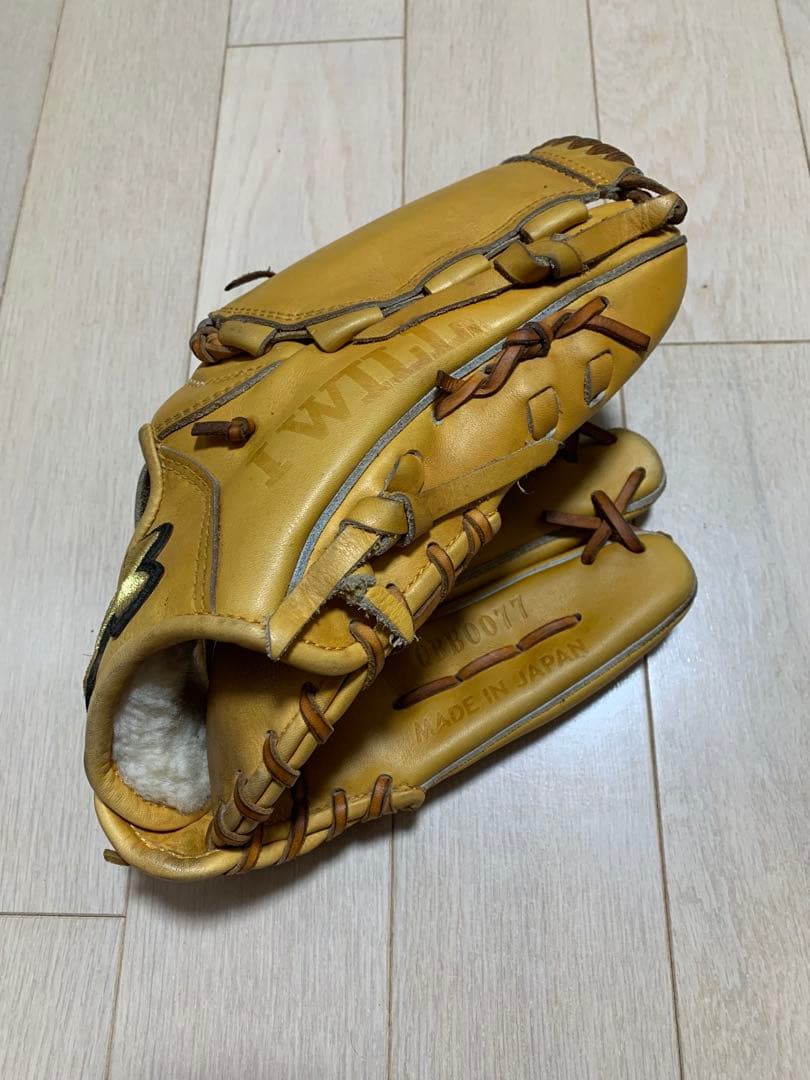 アンダーアーマー UNDER ARMOUR 一般硬式 ピッチャー用