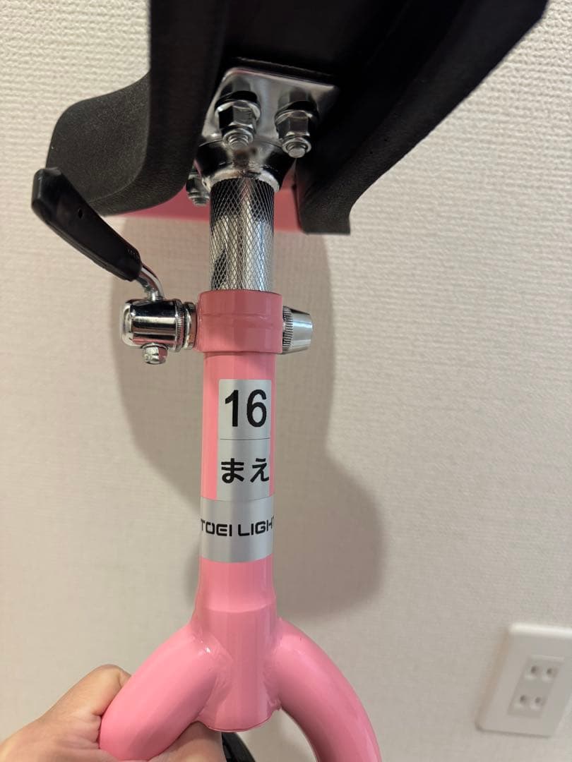 【ほぼ新品】TOEI LIGHT 一輪車 16インチ ピンク ノーパンクタイヤ